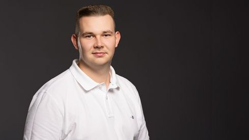 Portraitbild Daniel Kuhnke
